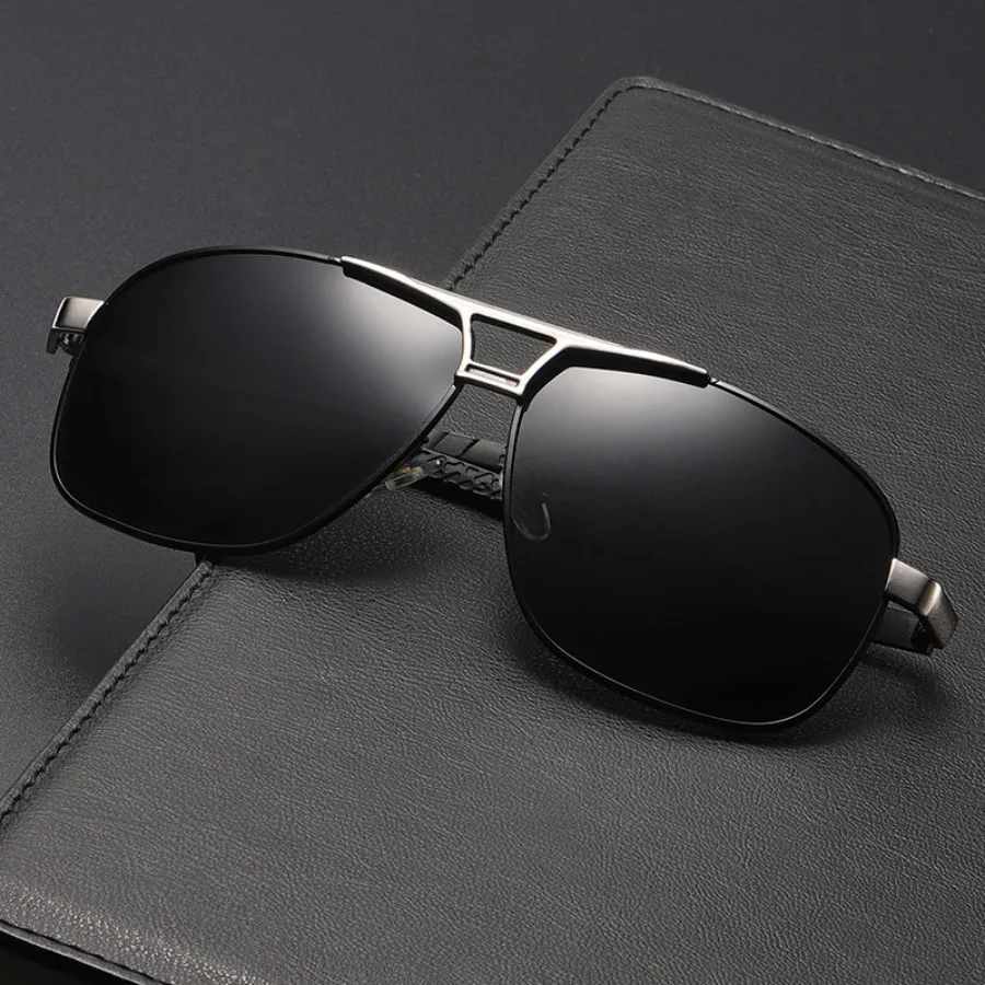 

Classic Polarized Sunglasses High Quality Men Women Driving Hiking Cycling Fishing Sun Glasses Men's Square UV400 Shades Pilot