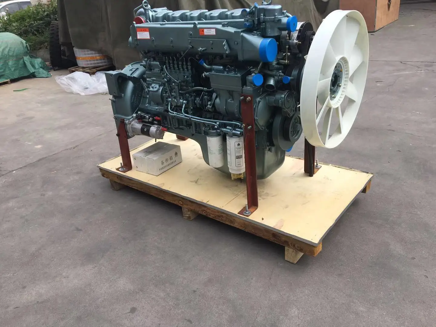 Рисунок 4 - Запчасти для грузовика Sinotruk HOWO 371hp WD615