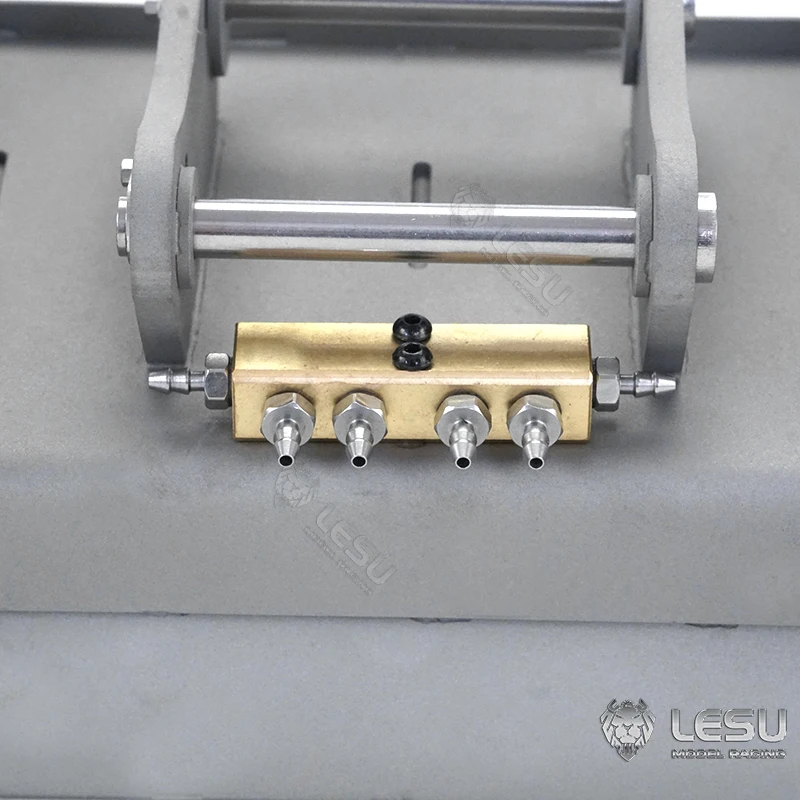 Гидравлический экскаватор LESU 1/14 RC 374F модифицированное быстросъемное