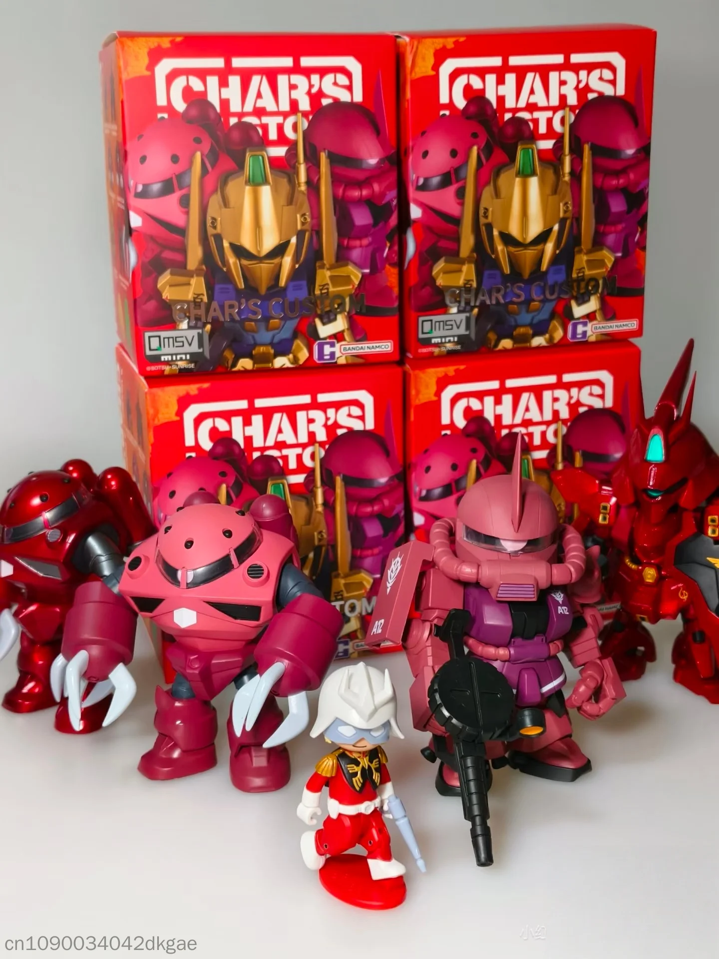 Фото Коллекционная фигурка Bandai Namco QMSV Mini Char Sazabi Gundam Mobile Warrior: Анимационный сувенир, подарочная коробка-сюрприз для коллекционеров №5