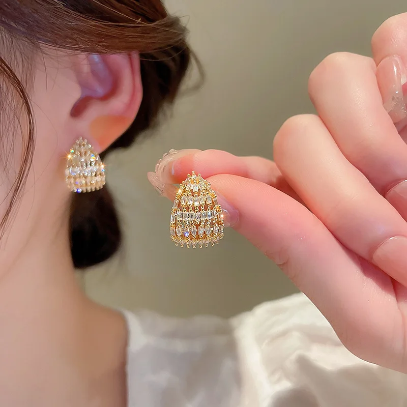 

YAMEGA Gold Full Bling Bling Inlay Zircon Stud Earrings For Women Girls Good Quality Delicate CC Earrings Statement Jewelry