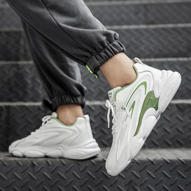 New Men's Sneakers Outdoor Fashion Trend Mesh Breathable Sports Shoes Anti Skid Comfortable Wear-resistant Casual Running Shoes