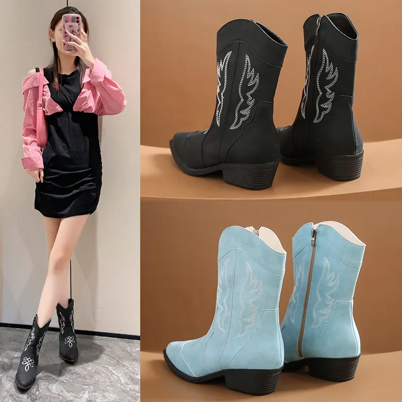 

2023 Fashion fashion boots with pattern with zipper women's boots super thick root