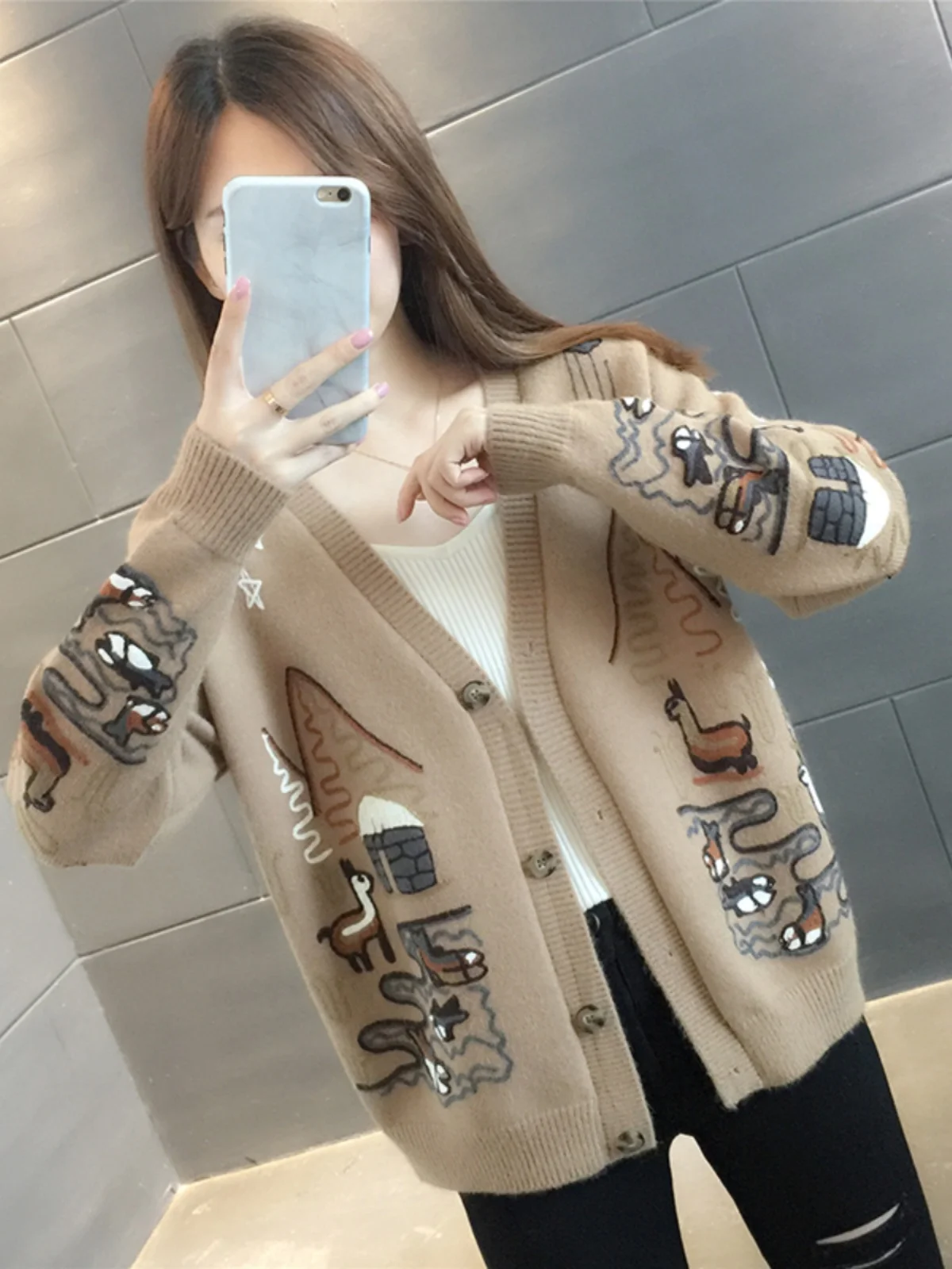 Одежда ранней осени маленький вязаный женский кардиган свободный 2024 новые