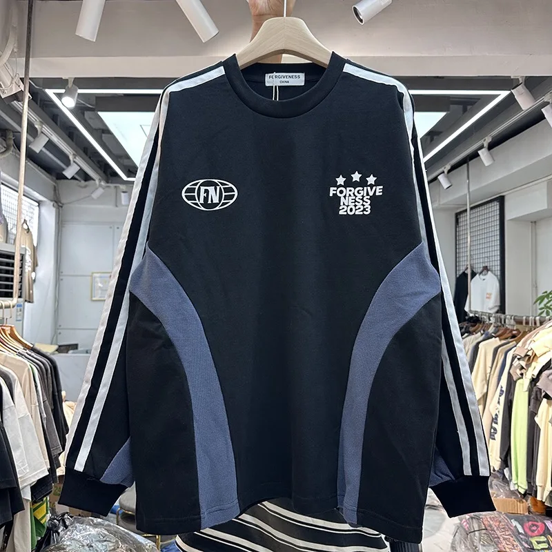 

Color matching sport round neck long sleeve shirt