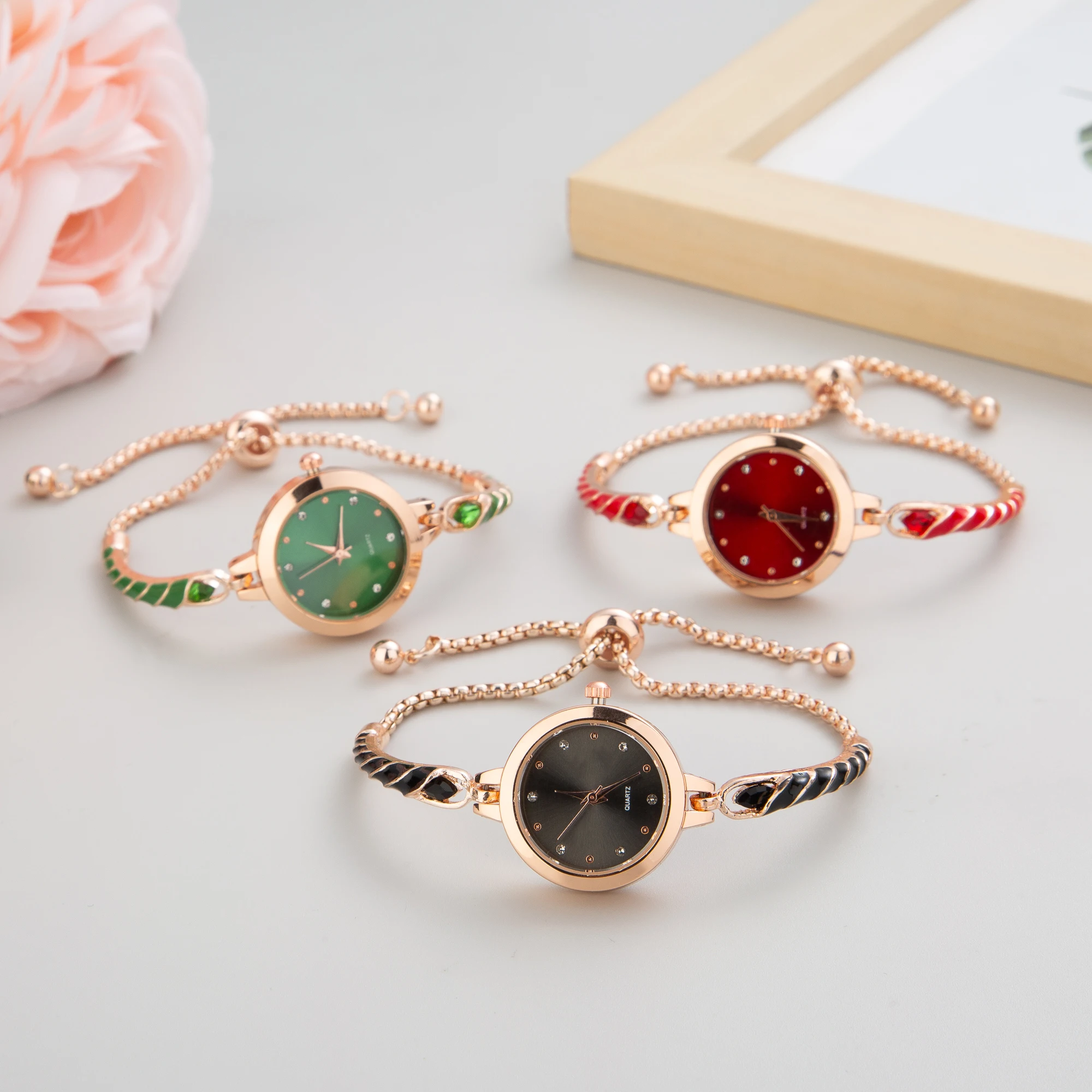 2023 Top Selling New Cute Fashion Bracelet Watches Gifts for Women Bracelets Watch Quartz Womans Wristwatches reloj cuarzo mujer