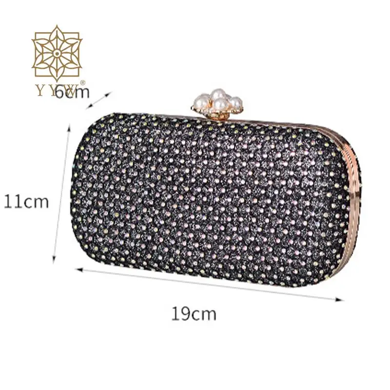 Рисунок 2 - Женский жемчужный клатч