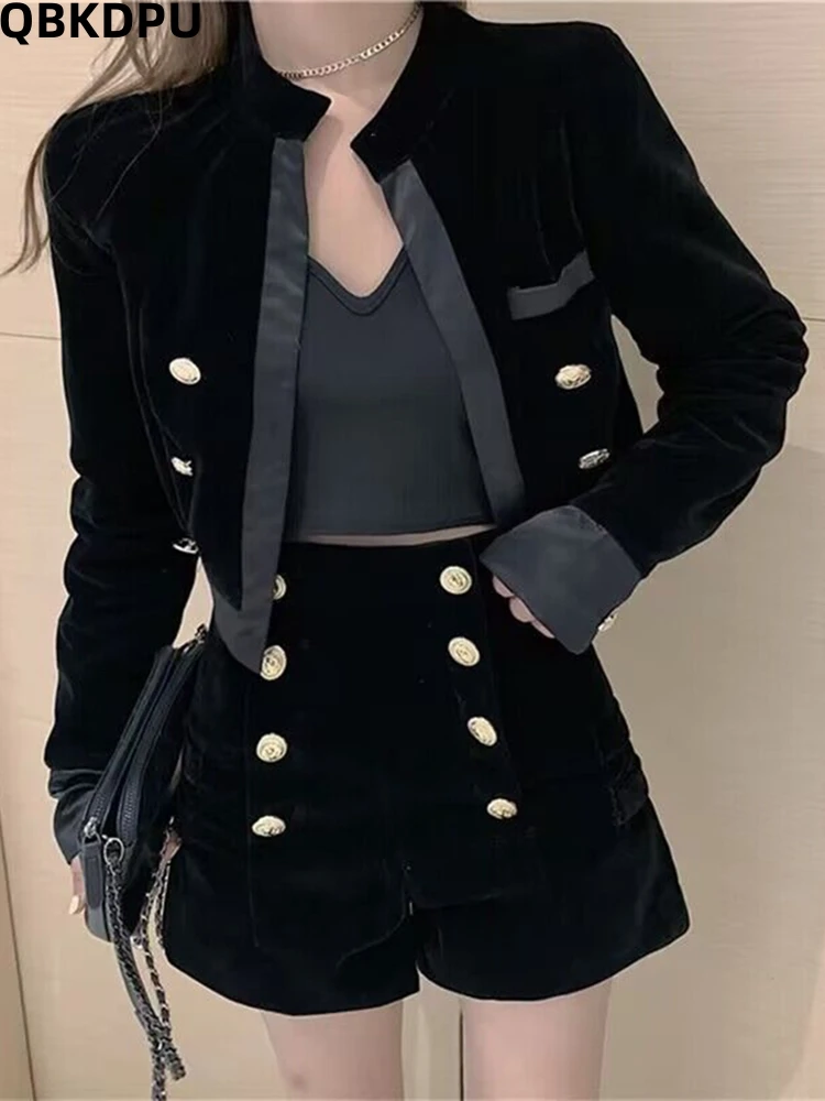 

Oversized Velvet Short 2 Piece Sets Classics Long Sleeve Cropped Coats Button Fly Sexy Shorts Outfit Korean Conjuntos Ensemble