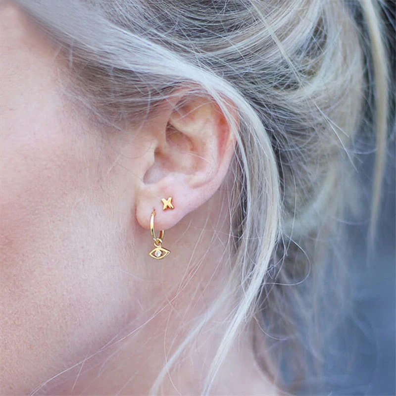 

S925 Silver Exquisite Zircon Observer Simple Hoop Fashion Earrings Jewelry Ladies Fashion Jewelry Trend Ins Same Earring Gift