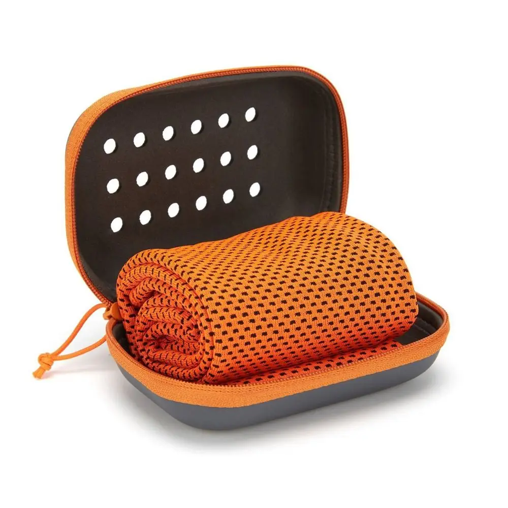 

Переносное полотенце из микрофибры для холодных видов спорта, в коробке