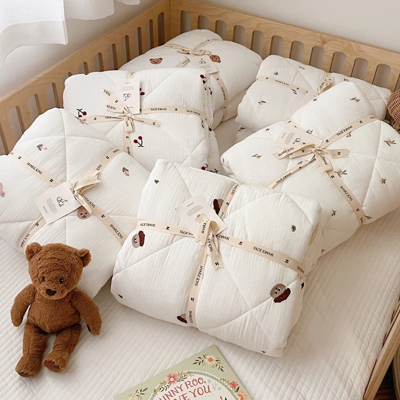 Baby Winter Quilt Kids Cotton Muslin Comforter Bear Olive Bunny Embroidery Thick Warm Blanket Toddler Sleeping Cover