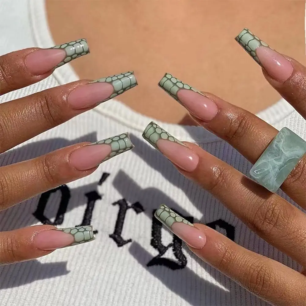 24Pcs Coffin False Nails French Manicure Crocodile Texture Nail Patch Wearing Nail Finished Product Ballerina Fake Nails