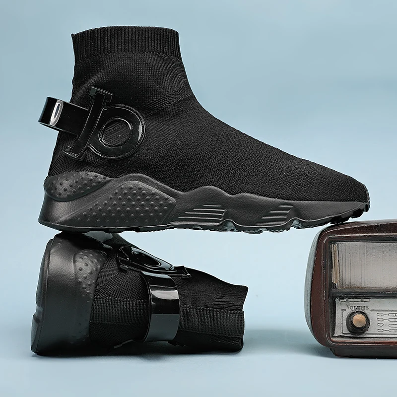 2022 Latest Hottest Fashion Sports Shoes High Top Adult Men and Women Pairs Socks Shoes Star Slacker Casual Shoes Plus Size