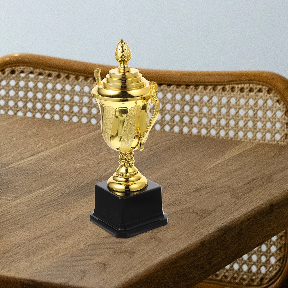 

2 шт., детские пластиковые трофеи