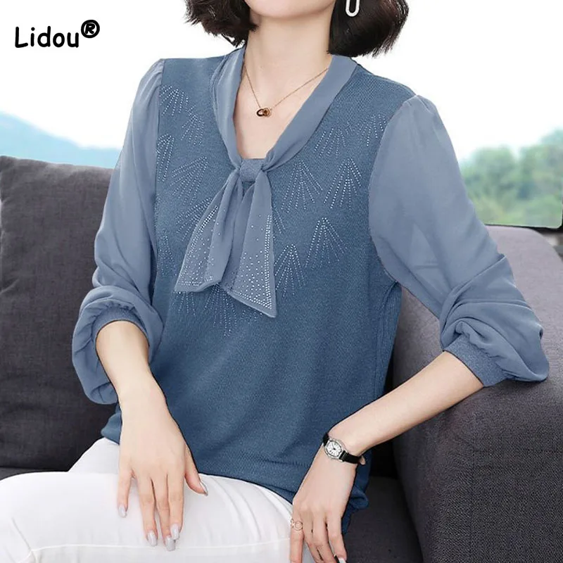 

Женская блузка с длинным рукавом, V-образным вырезом и стразами