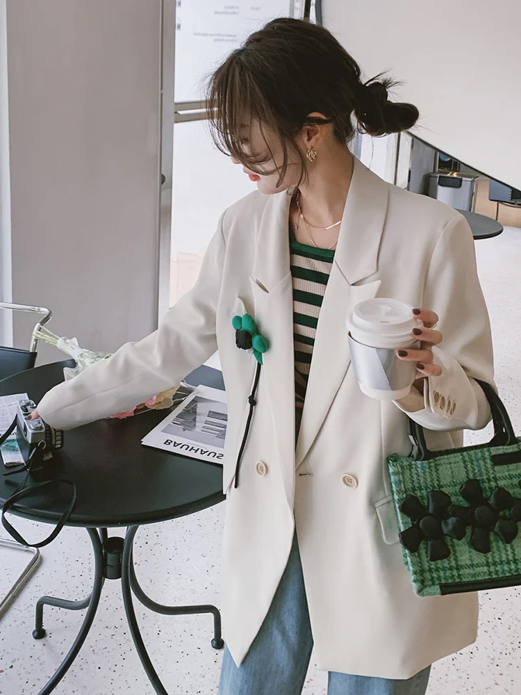

Women Loose Blazer Coat Long Sleeve Lapel Double Breasetd Button Three-dimensional Flower 2022 Spring Female Top B996