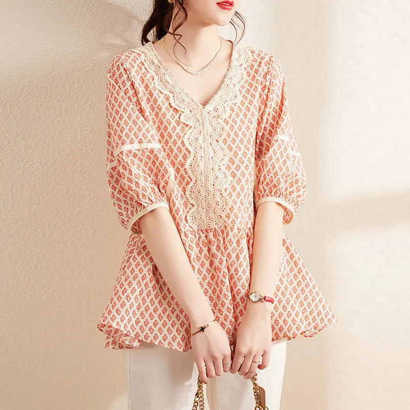 

Women Fashion Printed Ruffle V Neck Lace Patchwork Chic Sweet Blouse Shirts Summer Casual Half Sleeve Loose Pullover Ladies Tops