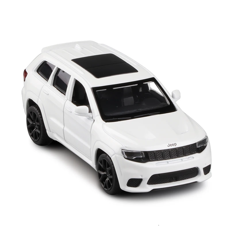 1:36 Джип SRT Grand Cherokee внедорожник машина новая с назад Детский подарок Коллекция Модель игрушки Diecast Рождественские подарки F32.