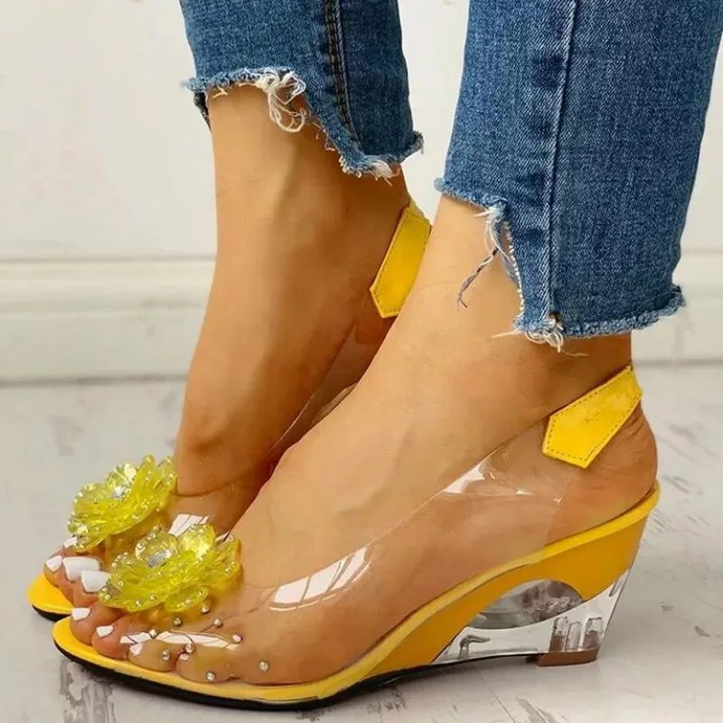 Large Size Female Sandals Summer New Rhinestone Wedge Heel Sweet Flowers Transparent Waterproof  Leisure Women's Jelly Shoes