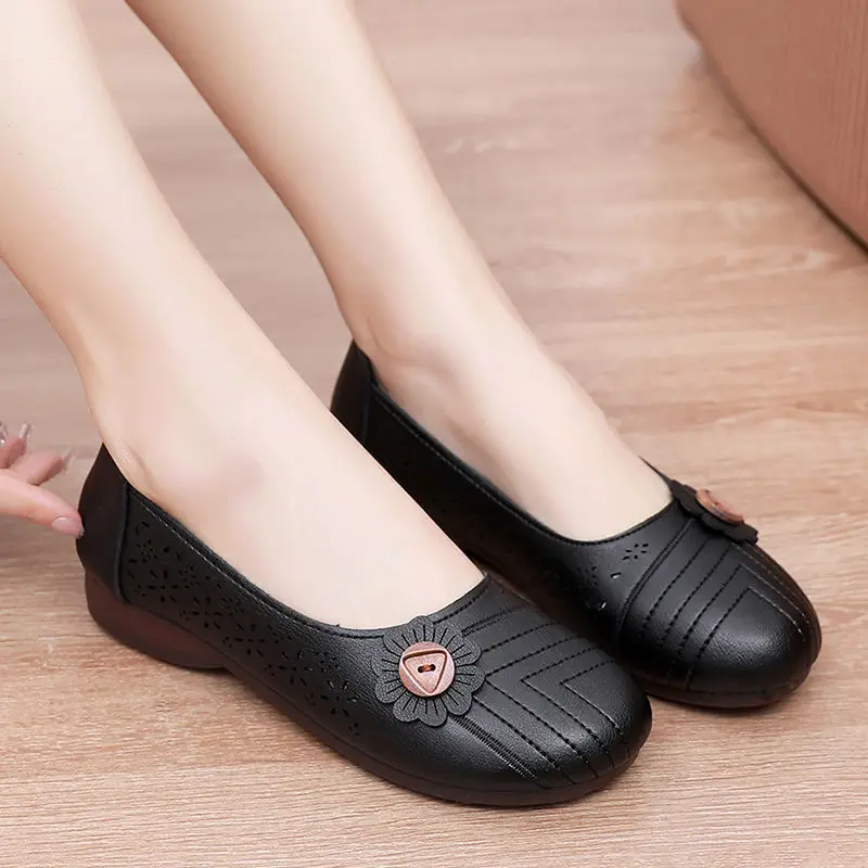 Summer leather moccasins women's hollow out ballet flats ladies button deco loafers grandma non slip flat shoes woman wide shoes