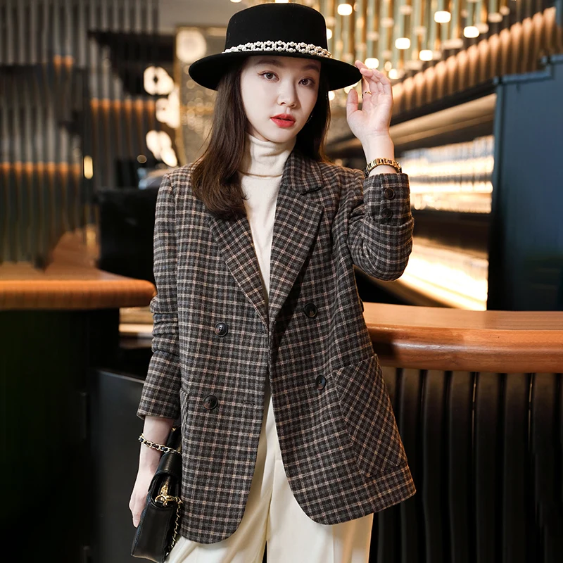 Spot wholesale black hooded suit coat (female) autumn 2022 new small Korean loose casual double breasted suit trendy top