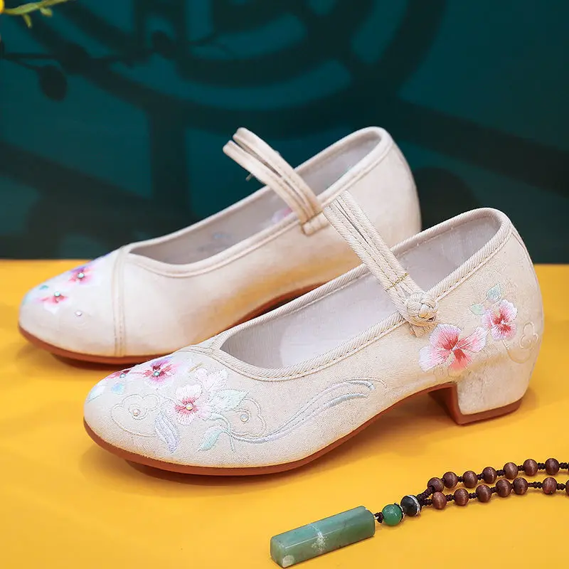 

Women's Retro Ethnic Embroidery Shoes Summer New Cheongsam Shoes Tea Clothes with Shoes, Thick-heeled Shoes, Hanfu Shoes