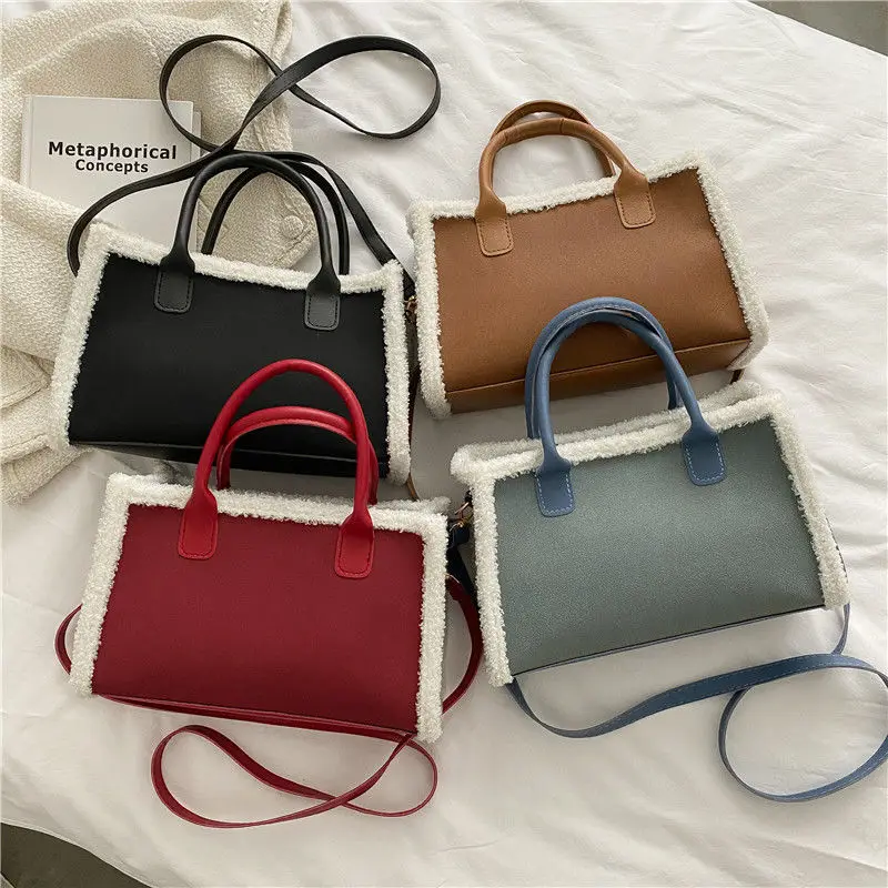 

Сумка на плечо женская зимняя, саквояж кросс-боди, мессенджер в Корейском стиле, модный плюшевый теплый роскошный кожаный тоут черного, крас...