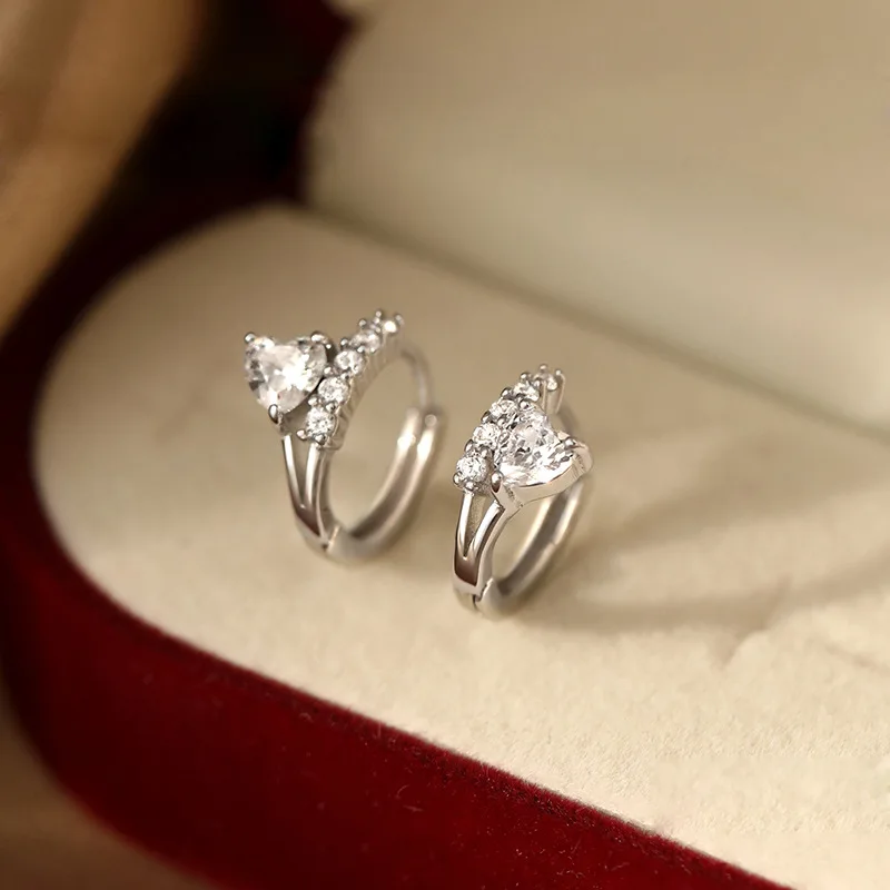 

Trendy Jewelry High Quality AAA Zircon Earrings 2022 New Trend Popular Style Brass Metal Silvery Plated Women Earrings For Party