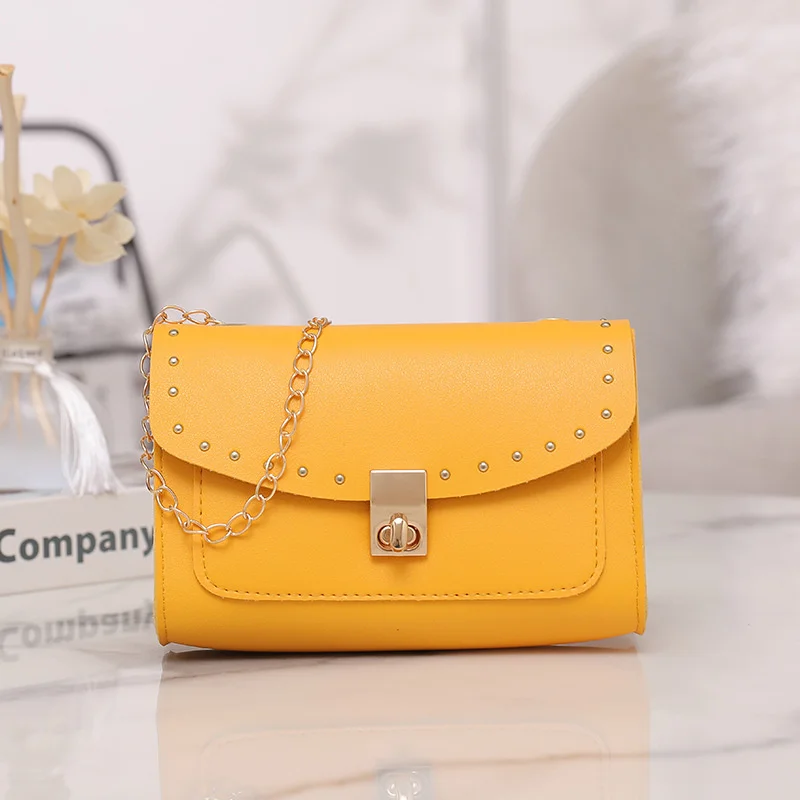 

2023 Small Square Bag Women's Crossbody High Grade Simple Rivet Chain Shoulder Amelie Taschen Women Fashion New Discount Emini