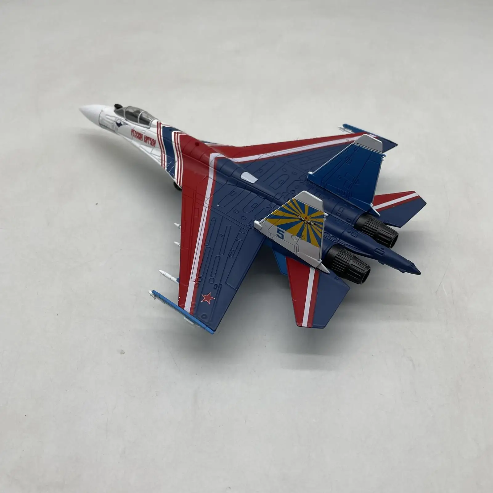 

1/100 Scale Aircraft Airplane Fighter Alloy Diecast for Shelf Desktop Gift