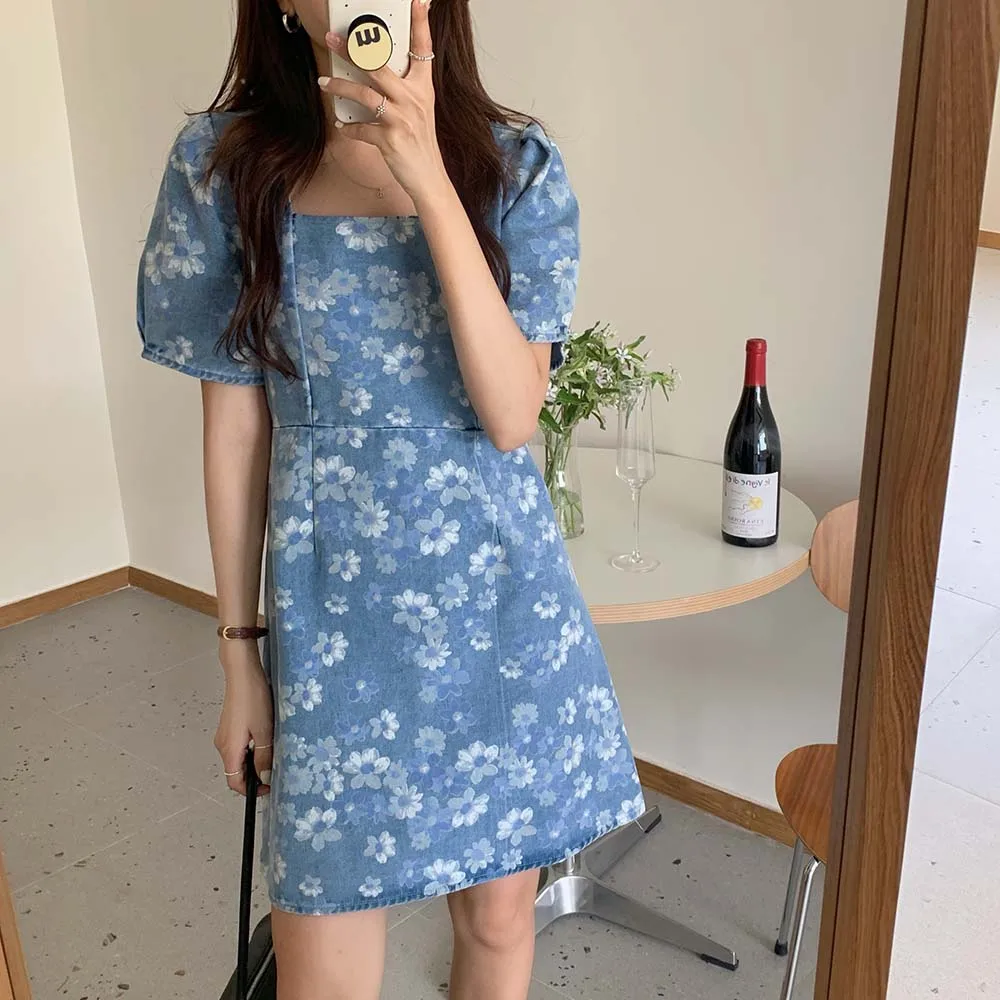 

Women Vintage Short Slim Floral Denim Dress 2022 New Female Elegant Square Collar Puff Sleeve High Waist A-line Mini Dresses