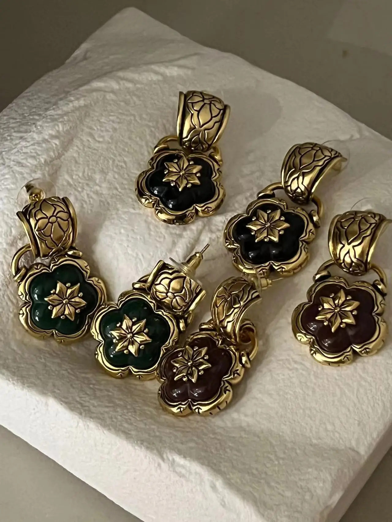 

retro high-end earrings fashion style earrings