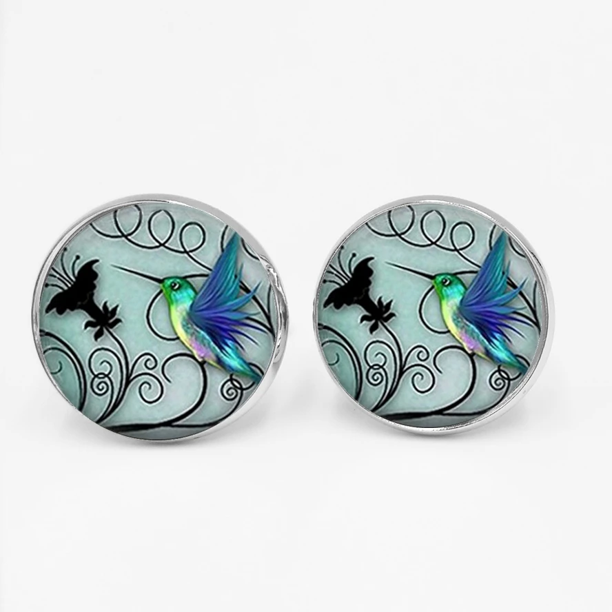 

Handmade Blue Hummingbird Men's Shirts Glass Wristband Cufflinks Pokemon Jewelry Art High Quality Cabochon Jewelery Badges