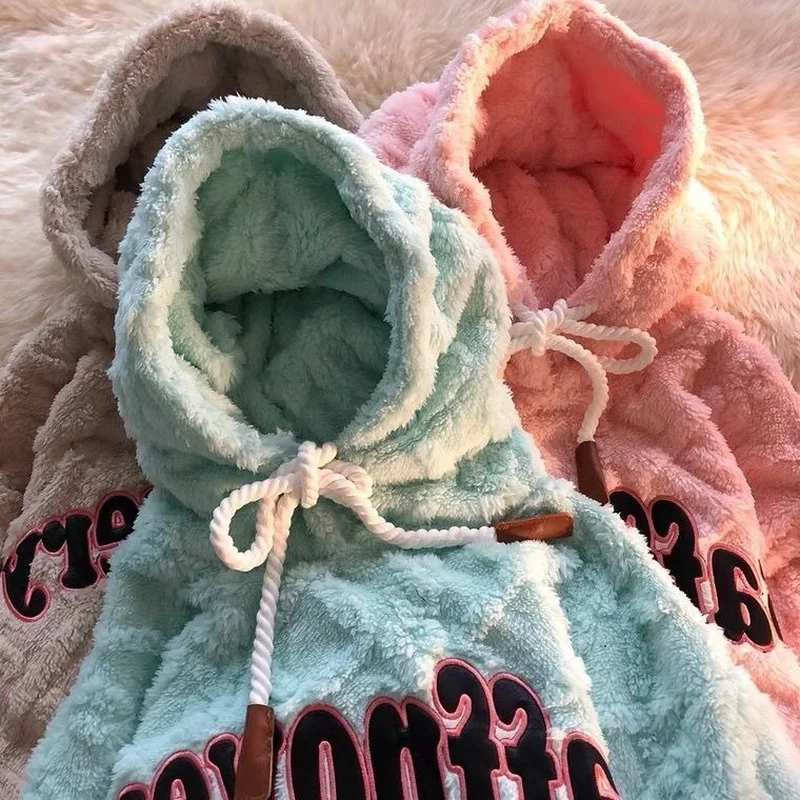 

Loose Retro High Sense Hoodie 2021 Cute and Gentle Letter Embroidery Plus Velvet Thick Lamb Wool Sweater Women Autumn and Winter