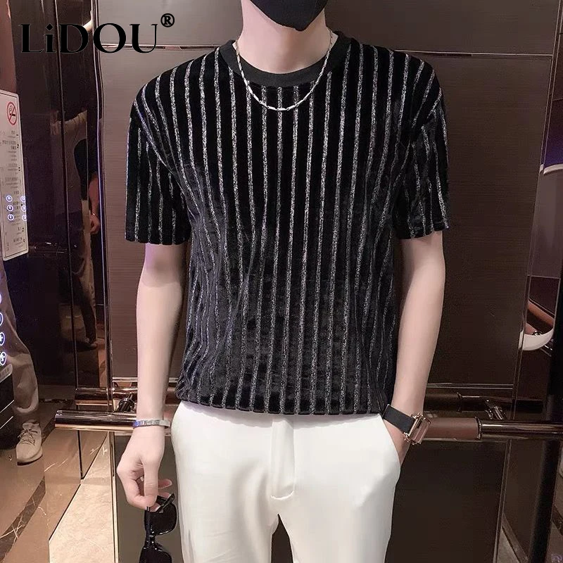 

2023 Summer New Korean Fashion Loose Male Pullover Business Casual Gentmen T-shirt Short Sleeve Chic Stripe All Match Top Men