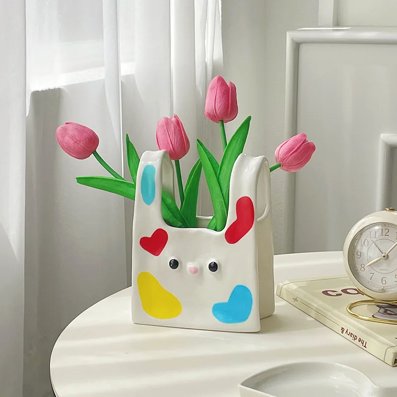 

Small Hand Painted Bag Flower Vases Ceramic Makeup Brush Pencil Container Storage Home Decor Cute Tabletop Vase Filler Ornaments