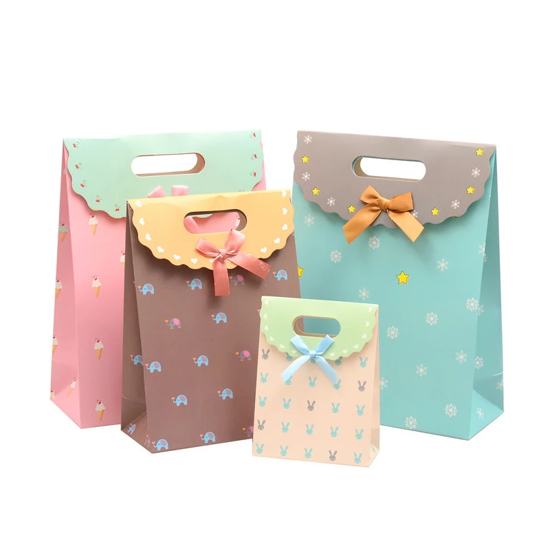 

10Pcs Bow Tie Paper Gift Bag Packaging Candy Cookie Present Packing Favor Kraft Bonbonniere Wedding Party Goodie Bags for Sweets