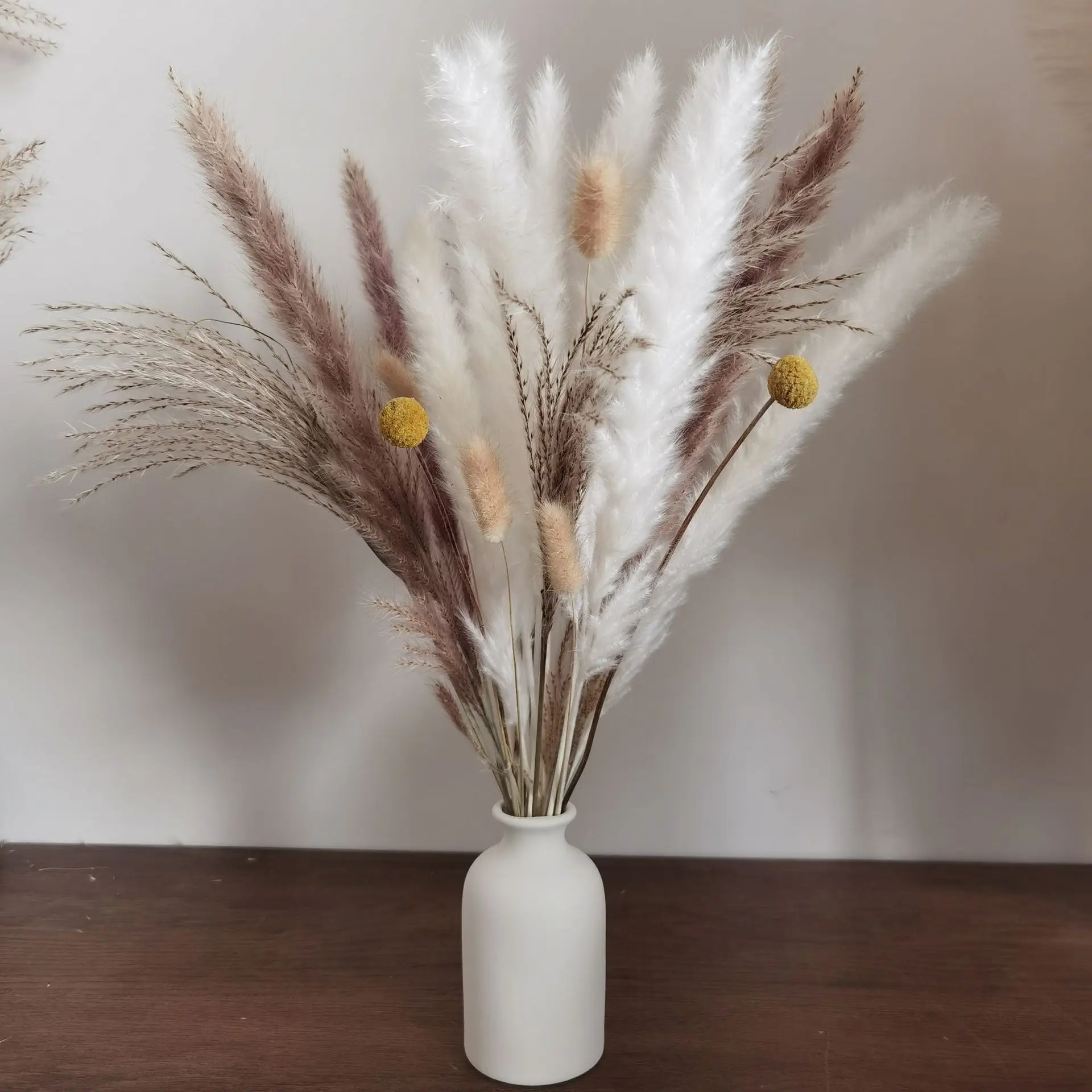 

Real Reed Grass Dried Pampas Grass Decor Fluffy Dry Flowers Wedding DIY Bohemian Natural Bouquet For Home Living Room Decor