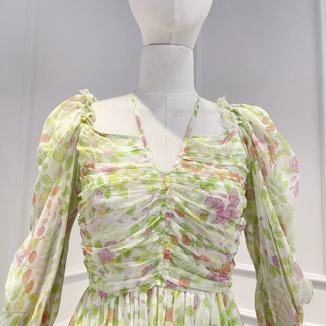 Рисунок 3 - Женское платье-миди с длинными