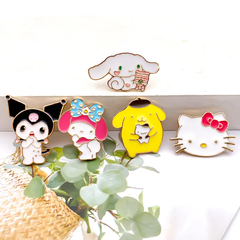 

Sanrioed Cartoon Kuromi Kawaii Brooch Cinnamoroll Girl Heart Scarf Buckle Pin Badge Accessories Jewelry Kitty Cat Holiday Gifts