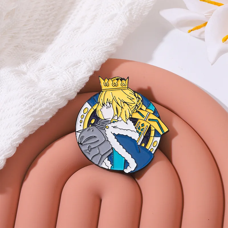 Творческая модная Значок эмалированного меча Картун аниме Корона мужской и женской Брошь Деним Сумка Значки Подарочные аксессуары для поклонников друга.