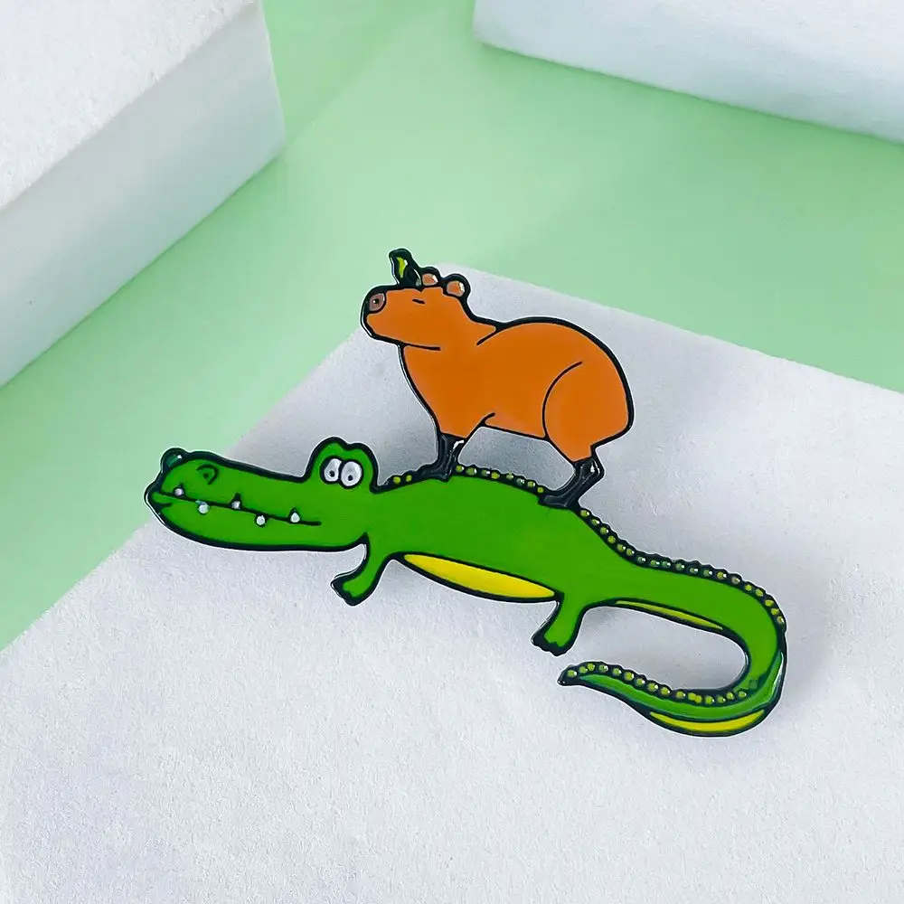 

Funny Fitness Capybara Enamel Brooch Popular Cute Animal Badge Exquisite Lapel Pin Jewelry for Friends Gathering Gift