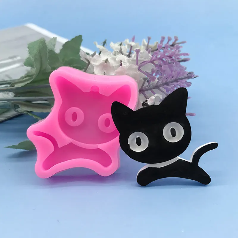 

Cartoon Cat Silicone Mold Sugarcake Decorative Chocolate Mold Cat Pendant Perforated Crystal Glue Drop Mold