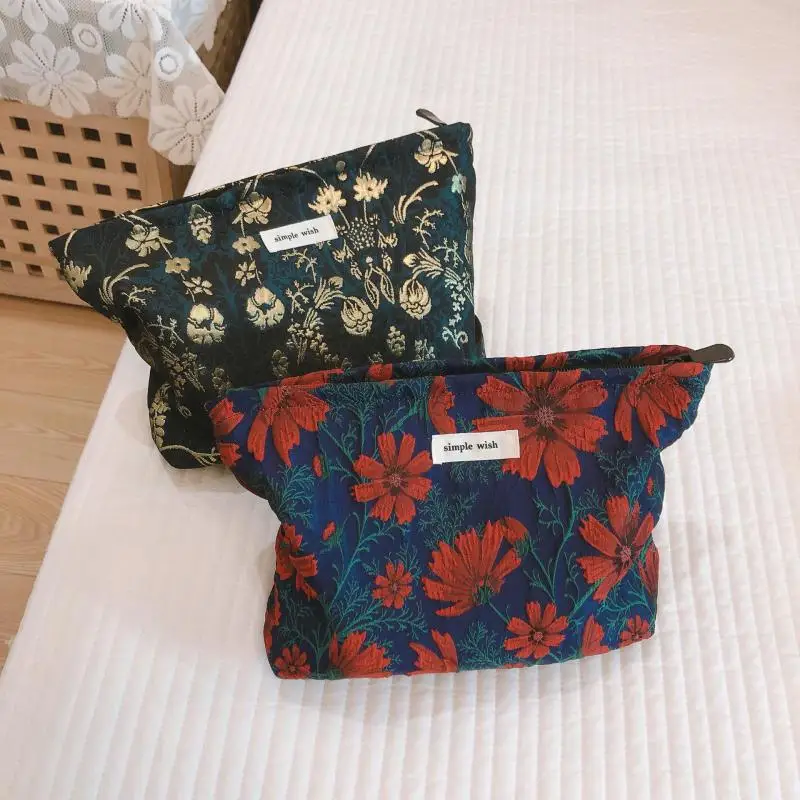 

Retro Floral Make Up Bag Women Travel Toiletry Bags Large Zipper Cosmetic Pouch Jacquard Fabric Beauty Case Necesserie Organizer