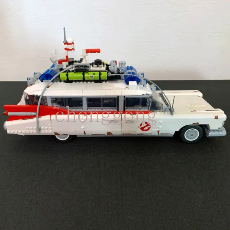 Новая модель совместимая с 10274 строительными блоками автомобиля Ghost busters 2352
