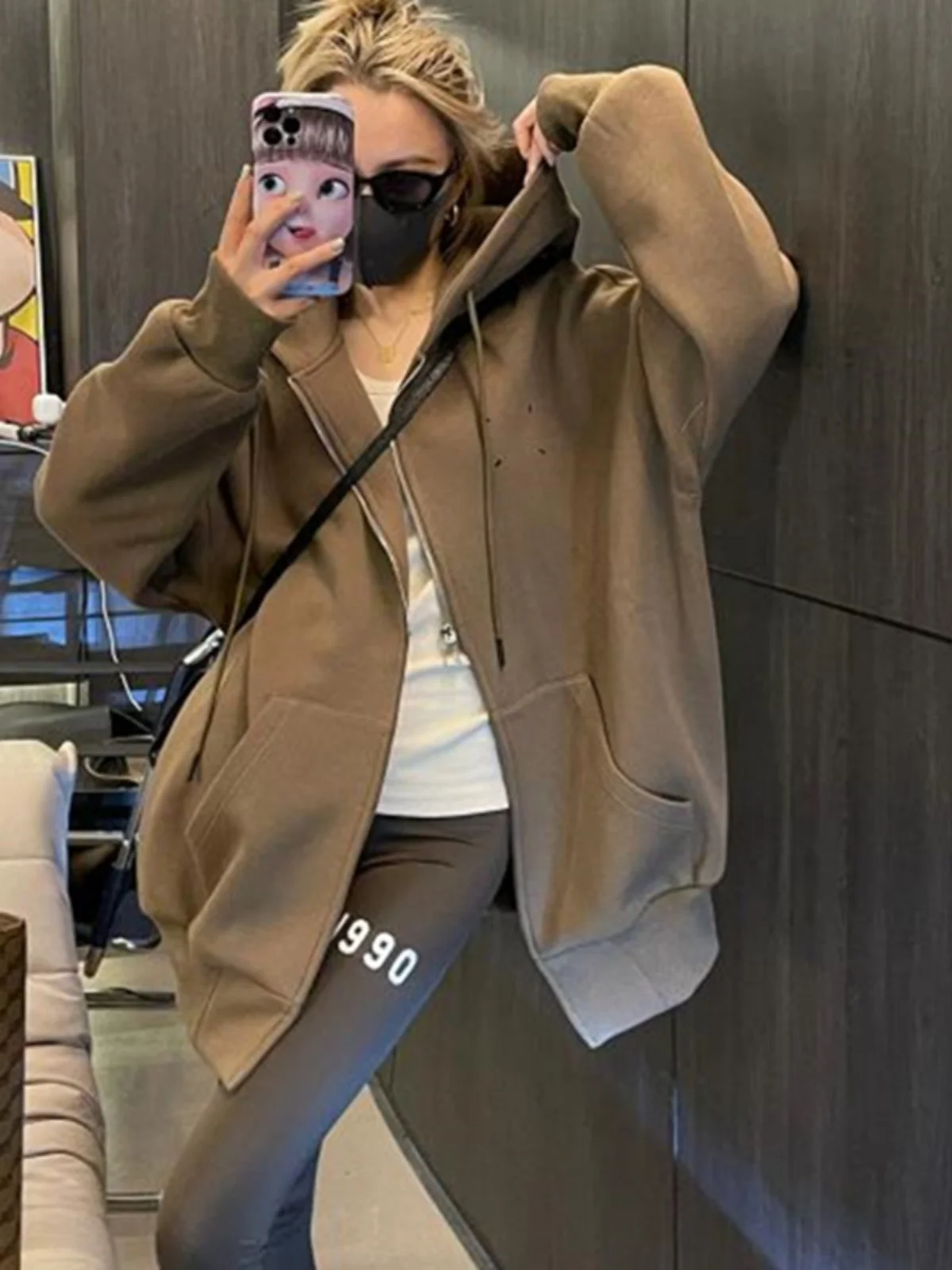 Корейская модная однотонная верхняя одежда больших размеров с капюшоном для