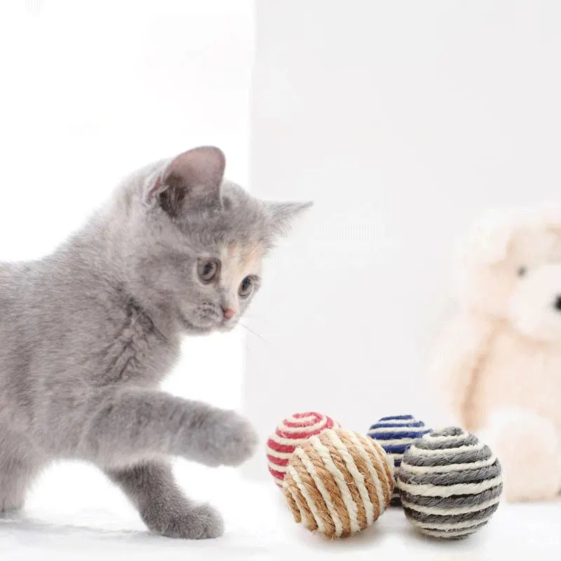 

YOKEE 3Pcs Colorful Sisal Interactive Ball Cat Toy Pet Supplies Cat Training Catcher Cat Accessories Random Color Yarn Ball
