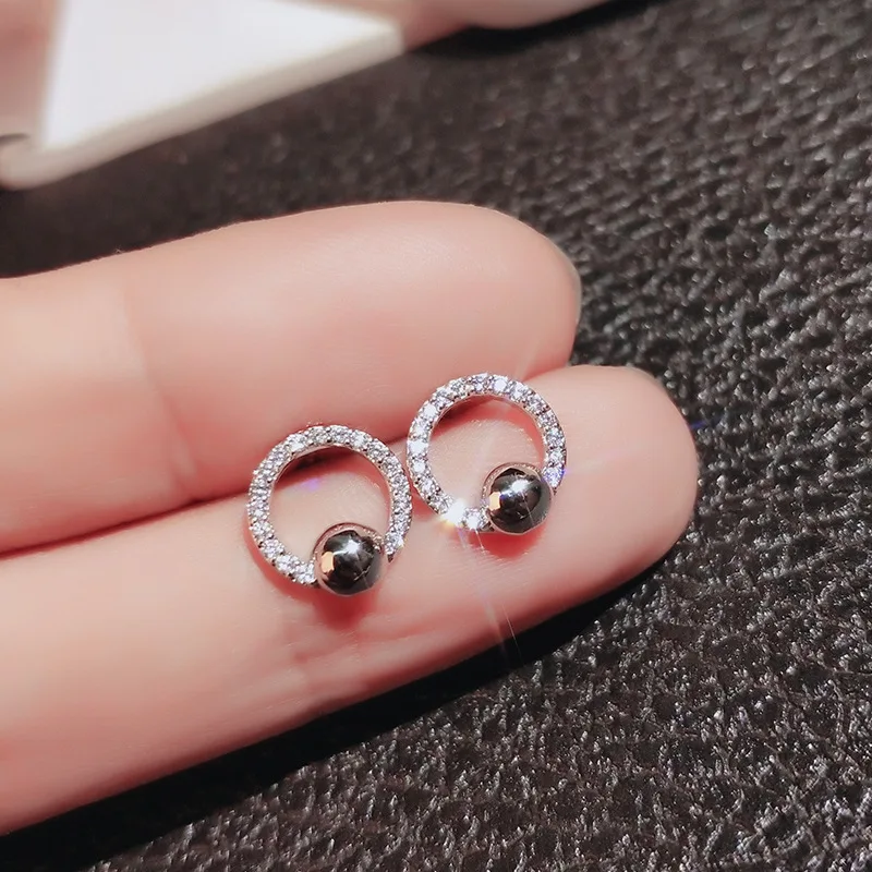 

Simple Classic Ladies 925 Sterling Silver Round Earrings Geometric Simple Round Ladies Earrings Ladies Wedding Jewelry