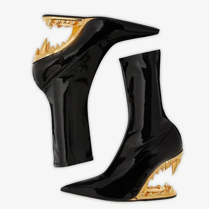 Подиумные эластичные ботинки на каблуке специальной формы с острым боковой