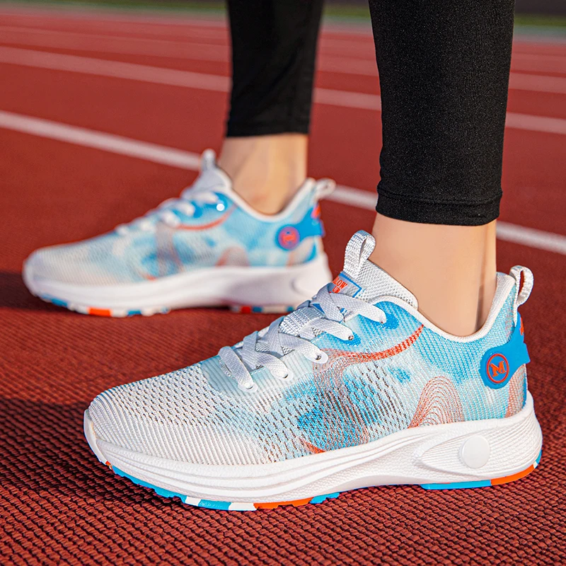 Mesh Breathable Golf Shoes Men's Sports Walking Shoes Outdoor Fitness Jogging Shoes Men's Fashionable Golf Shoes